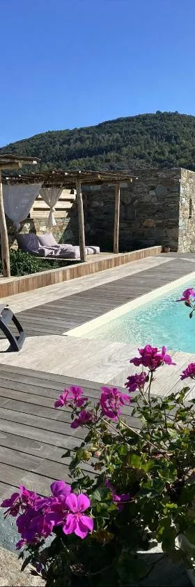 Chambres d'hôtes et studios de charme - A Mandria，位于Murato的酒店