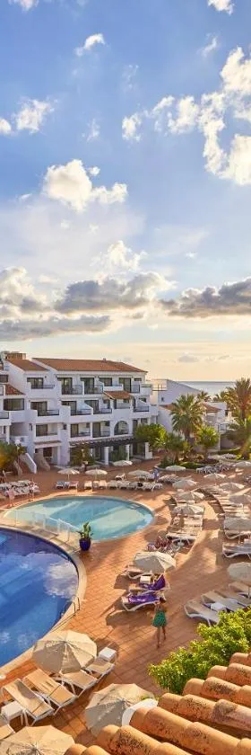 FERGUS Style Bahamas，位于普拉亚登博萨的酒店