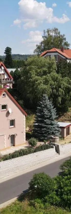 Pod Wieżą u Kory，位于Siedlęcin的酒店