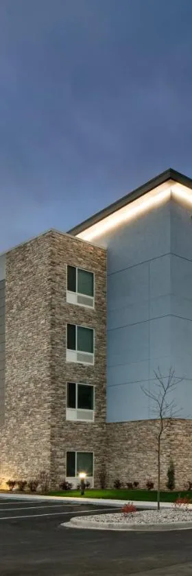 TownePlace Suites by Marriott Oconomowoc，位于奥康诺摩沃的酒店
