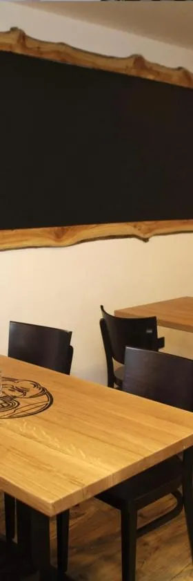 Penzion Puk，位于Hrob的酒店