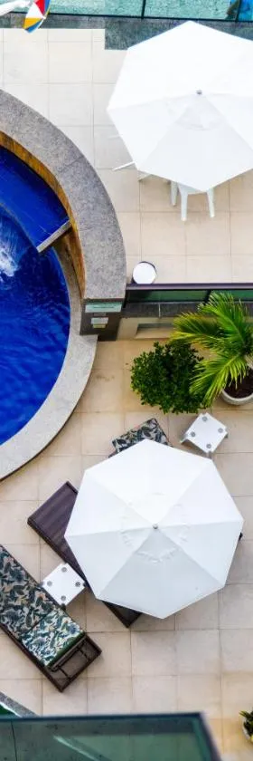 Hotel Golden Park Recife Boa Viagem By Nacional Inn，位于累西腓的酒店
