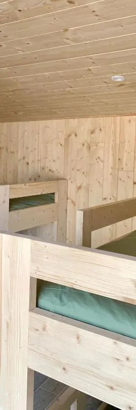La Petite Auberge Insolite，位于圣阿弗里克的酒店