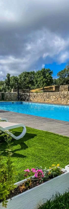 HOTEL RURAL A VELHA FABRICA，位于巴尔韦尔德德尔夫雷斯诺的酒店