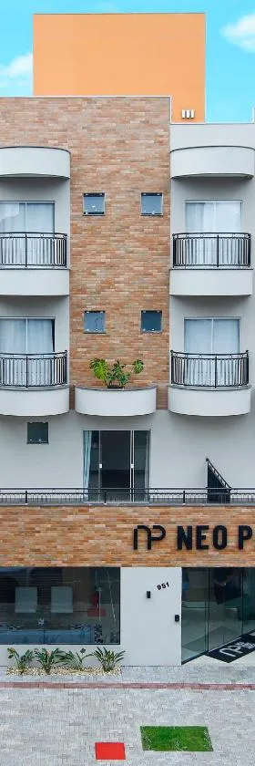 NEO PARK HOTEL，位于马林加的酒店