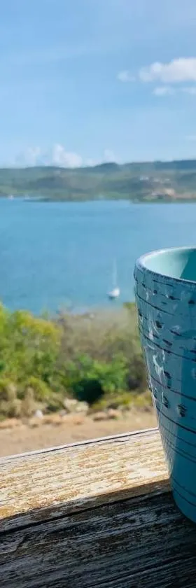 Coqui Beach Home, Culebra，位于库莱布拉的酒店
