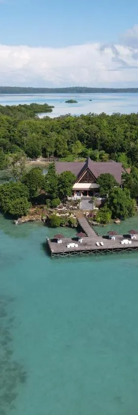 Sienna Resort，位于Maratua Atoll的酒店