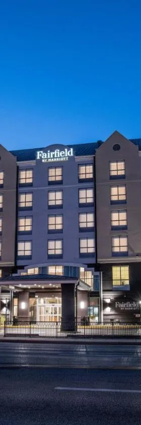 Fairfield by Marriott Inn & Suites Newport Cincinnati，位于纽波特的酒店