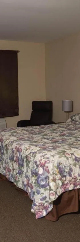 Lafayette Inn，位于Moundsville的酒店