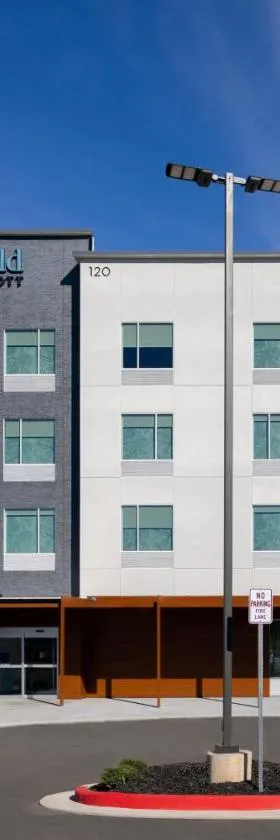 Fairfield by Marriott Inn & Suites Canton Riverstone Parkway，位于坎顿的酒店