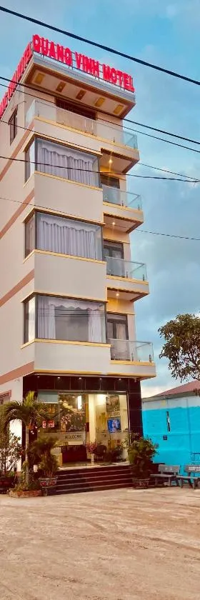 Quang Vinh Hồ Tràm，位于后川的酒店