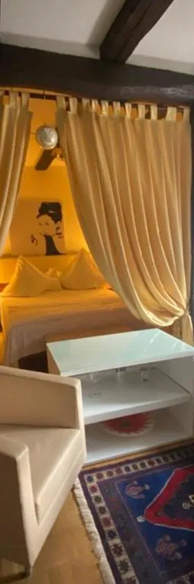 RIVER side appartment，位于于南格的酒店