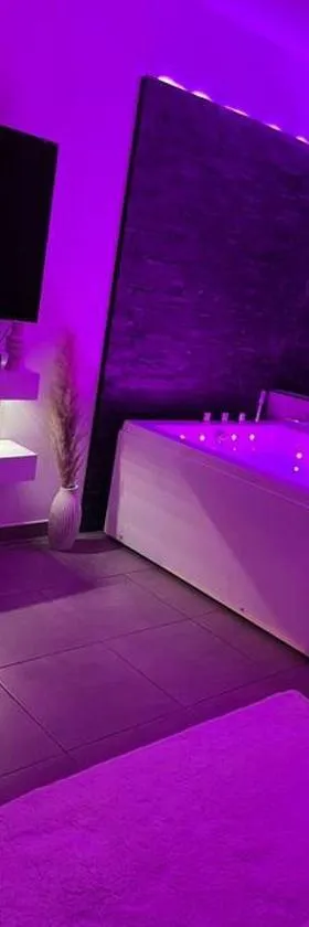 La suite，位于卡斯泰尔诺勒莱的酒店