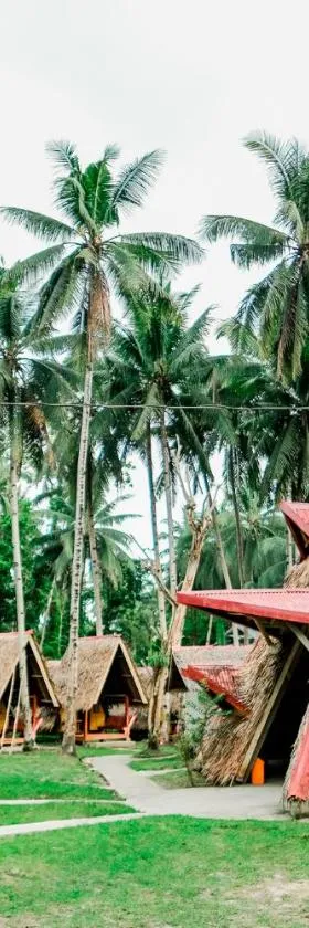 Loboc Nipa Huts Cottages Rental，位于Camisan的酒店