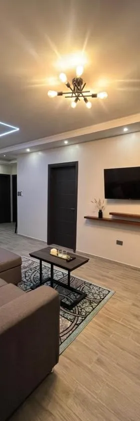 Apartamentos Orquidea Dorada apt 101 & 104，位于科马亚瓜的酒店