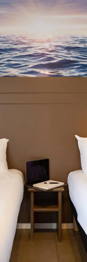 Hôtel Confort Le Moulin Rouge，位于特拉松的酒店