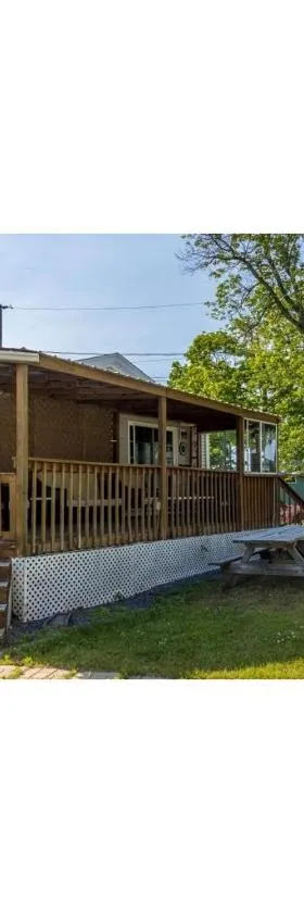 Shady Shores RV Resort & Campground，位于Sterling的酒店