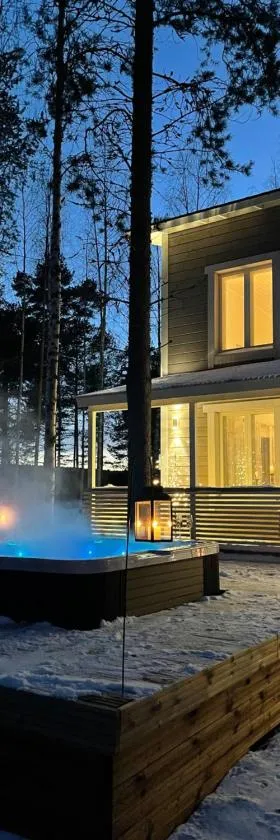 Luxurious Villa Snow with Jacuzzi，位于罗瓦涅米的酒店
