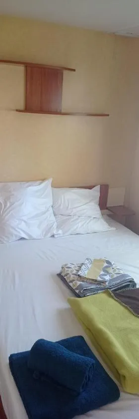 CAMPING LE BEL AIR mobil home LE FIGUIER 6 personnes，位于Limogne-en-Quercy的酒店