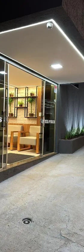 Hotel Pires Faxinal，位于Faxinal的酒店