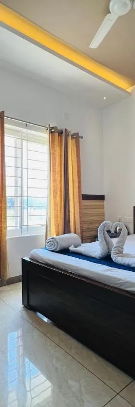 Raja Residency，位于Alāndurai的酒店