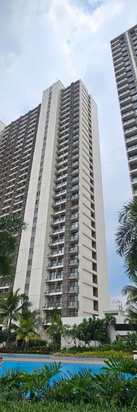 Apartement Sky House BSD TL19D By LiviRooms，位于Cilandak的酒店