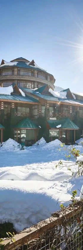 Club Mahindra White Meadows Manali，位于纳加尔的酒店