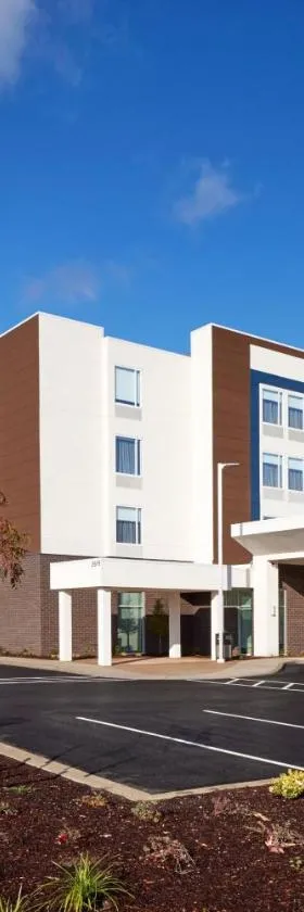SpringHill Suites by Marriott Medford Airport，位于梅德福的酒店