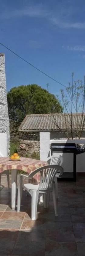 Casa Típica Extremeña，位于Cheles的酒店