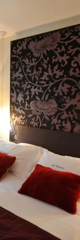 Hotel La Chaumiere，位于多勒的酒店