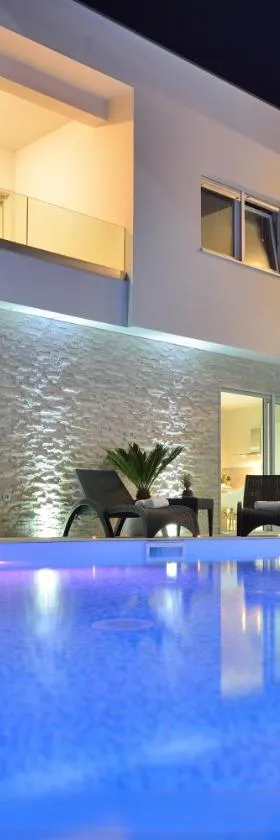 Luxury Apartments Marija，位于苏科尚的酒店