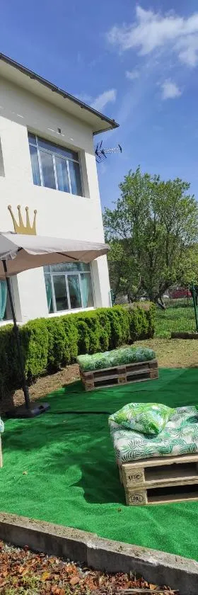 Albergue La Corona1，位于O Pino 的酒店