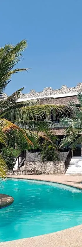 The Wild Orchid Resort - Moalboal，位于莫阿尔博阿的酒店