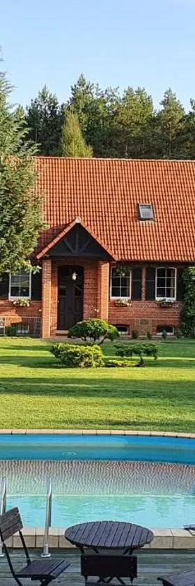 Leśniczówka "Przyłęsko"，位于Rybakowo的酒店