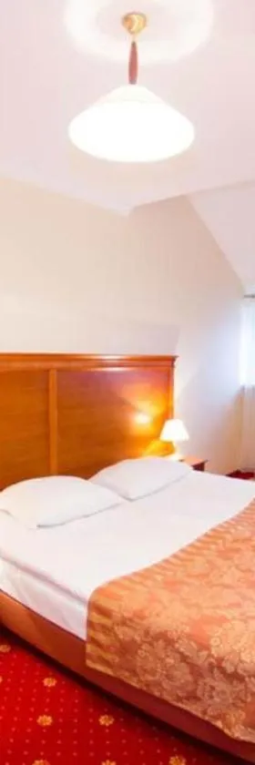 Hotel Stodółka，位于凯尔采的酒店