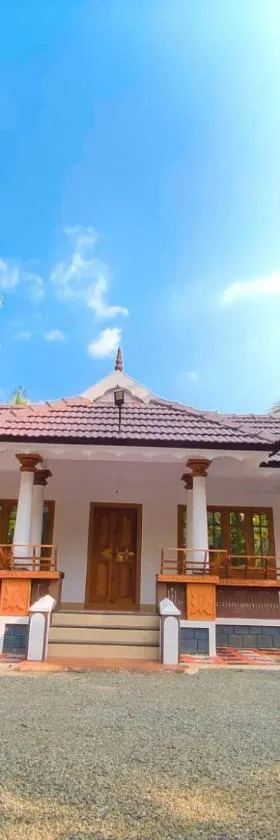 Kizhakkethottam Homestays-River View Villa，位于Pala的酒店