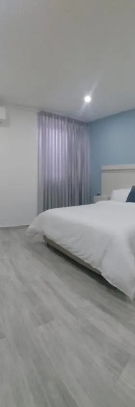 Hotel Barranquilla Laank，位于巴兰基亚的酒店