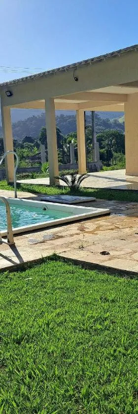 Casa de campo Ar piscina Churrasqueira Saquarema，位于加克内的酒店