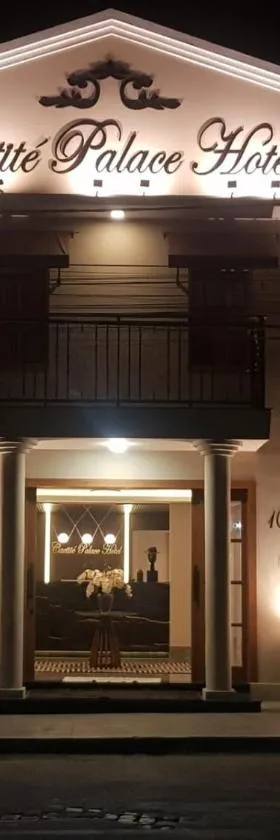 Caetité Palace Hotel，位于Caetité的酒店