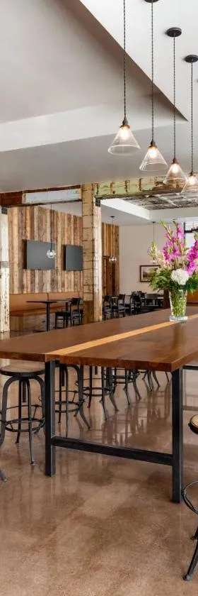 Residence Inn by Marriott Missoula Downtown，位于米苏拉的酒店