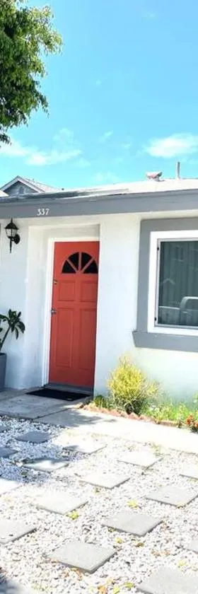 Cozy house near Disney, Knott’s & Beach!!，位于福乐顿市的酒店