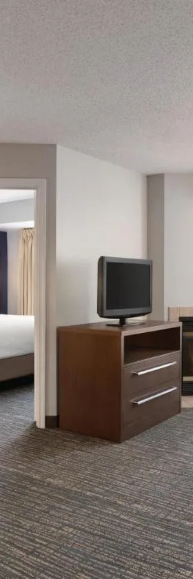Residence Inn by Marriott Buffalo Galleria Mall，位于奇克托瓦加的酒店