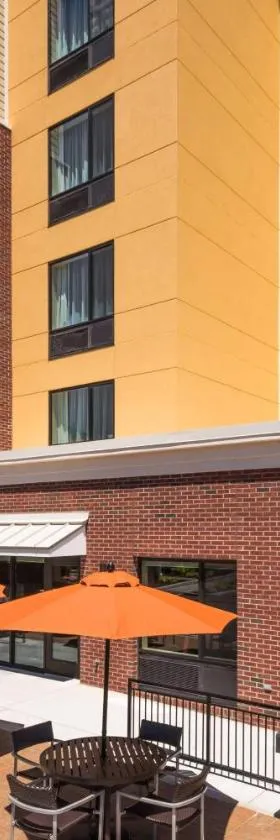莱瑟姆奥尔巴尼机场万豪图普里斯酒店，位于莱瑟姆的酒店