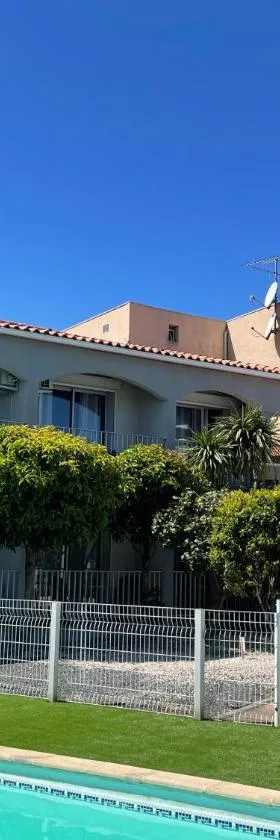 Acapella Hotel，位于滨海阿热莱斯的酒店