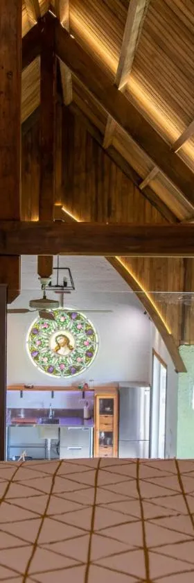 The Church Millers Flat，位于Millers Flat的酒店