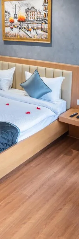 Hotel Tulips Grand，位于海得拉巴的酒店