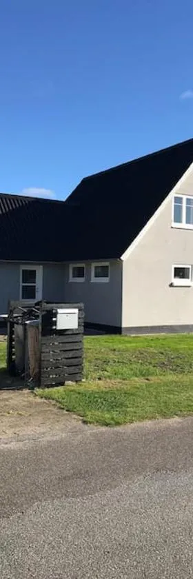 hyggeligt byhus tæt ved skov og togstation，位于奥贝克的酒店