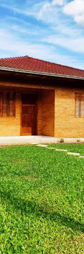 Casa de campo com acesso ao Rio，位于Encantado的酒店