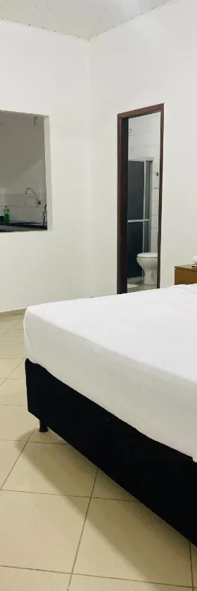 Hotel SALINE PRAIA，位于萨利诺波利斯的酒店