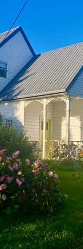 Windhaven Bed & Breakfast，位于Duntroon的酒店